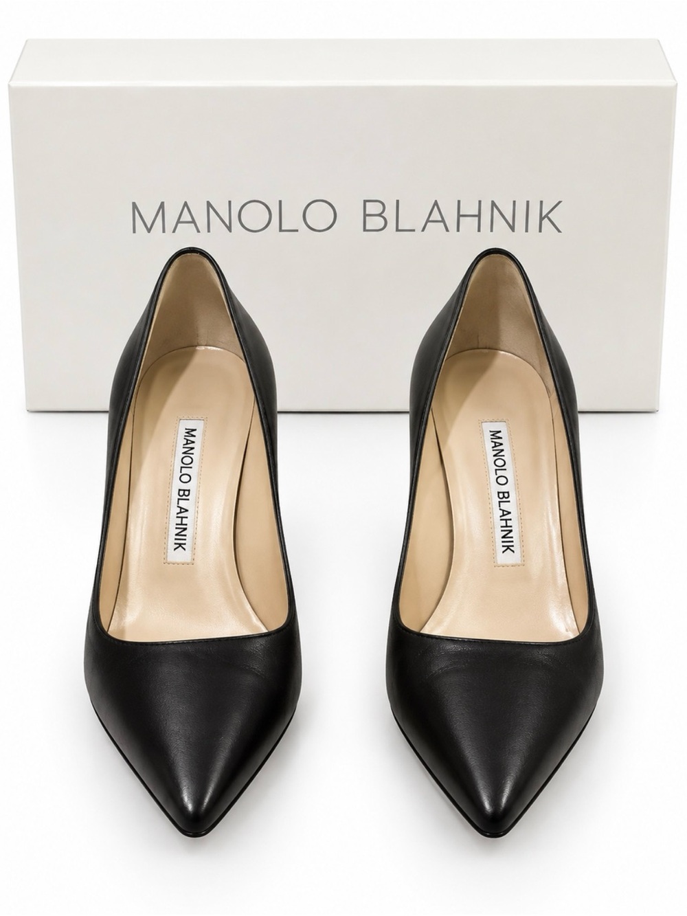 Manolo Blahnik Black Leather Pointed-Toe Pumps 38 1/2